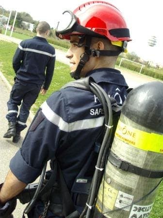 Travail en binôme sous ARI Communication et gestion de l’air